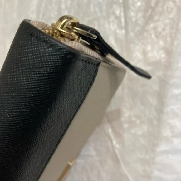 Kate spade black pumice colorblock zipper clutch wallet